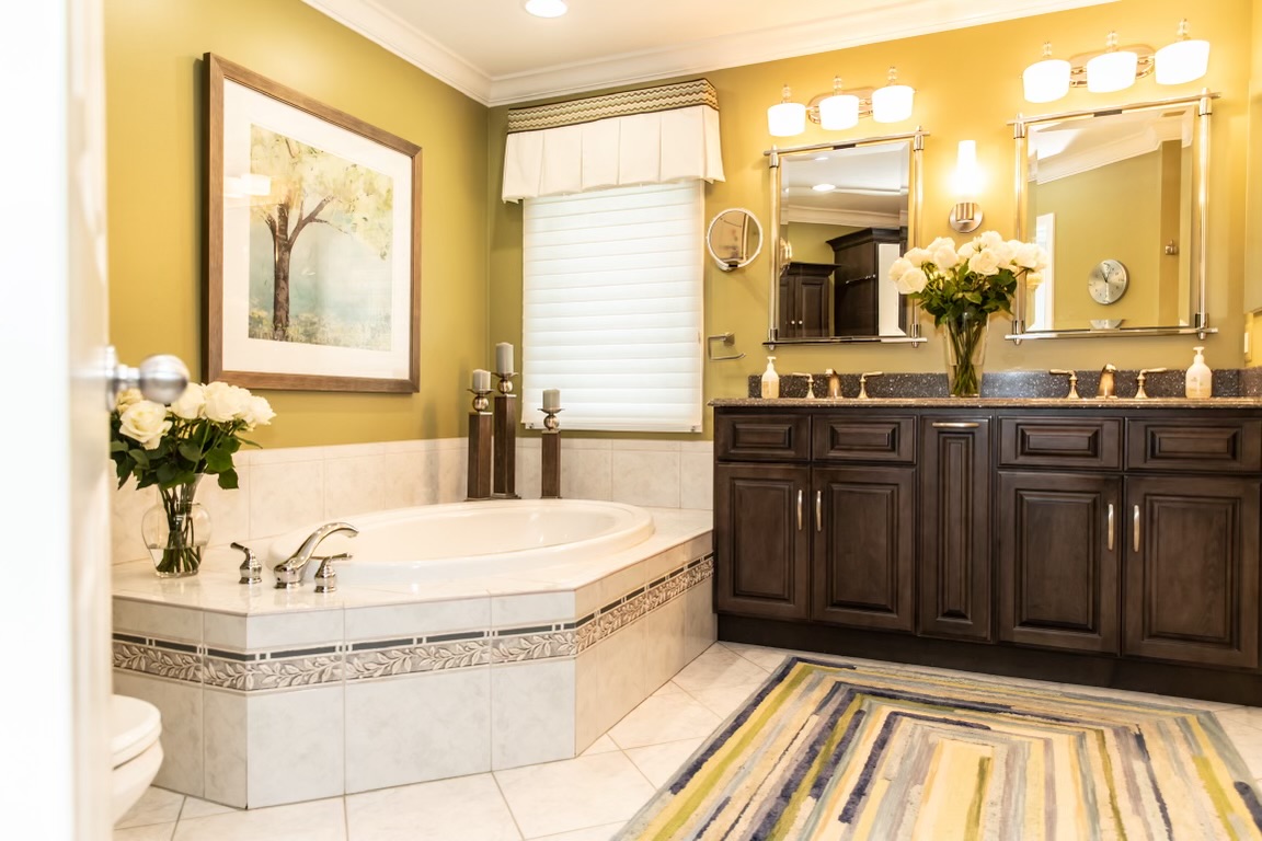 Wendy Carr Interior Designs: Bathrooms