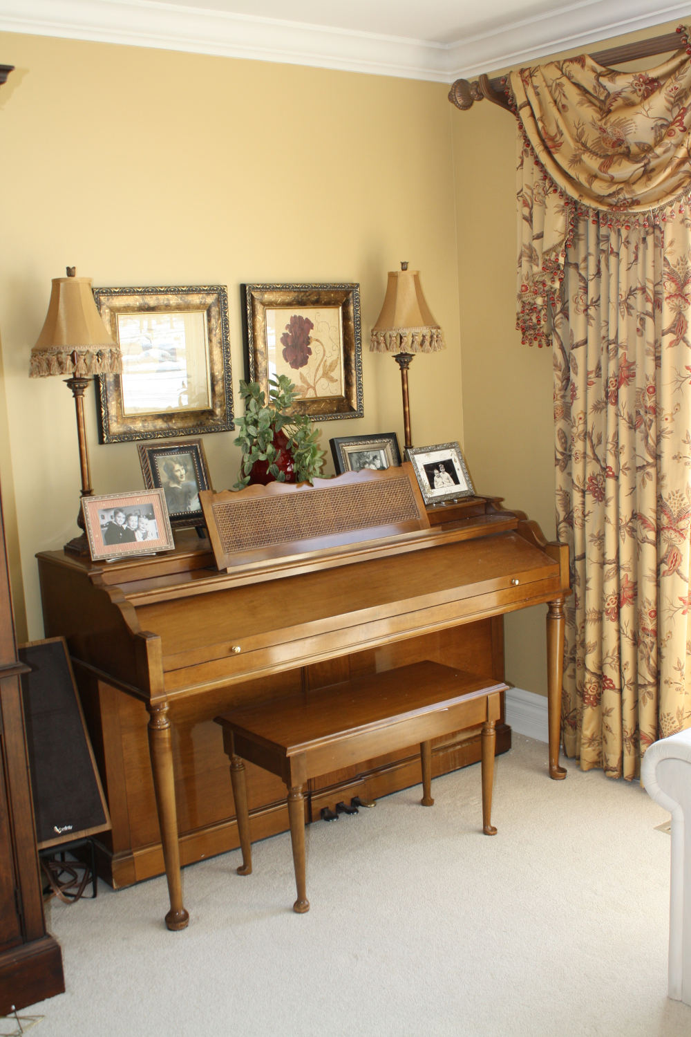 Wendy Carr Interior Designs: Living & Family Rooms